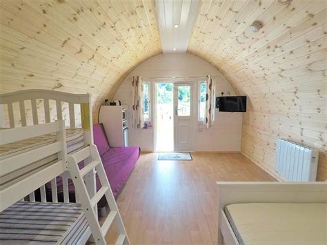 callander woods glamping pods.